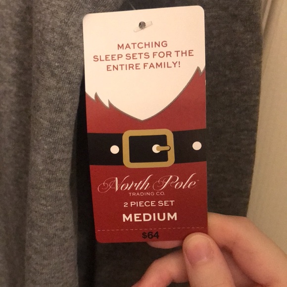 Very Merry Dad Gray Christmas Sweatshirt - NWT (Sweatshirt Only) - Medium - Picture 4 of 6